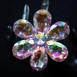 Flower-Power Ring...Big and Bold Pearlescent Rhinestone flower.